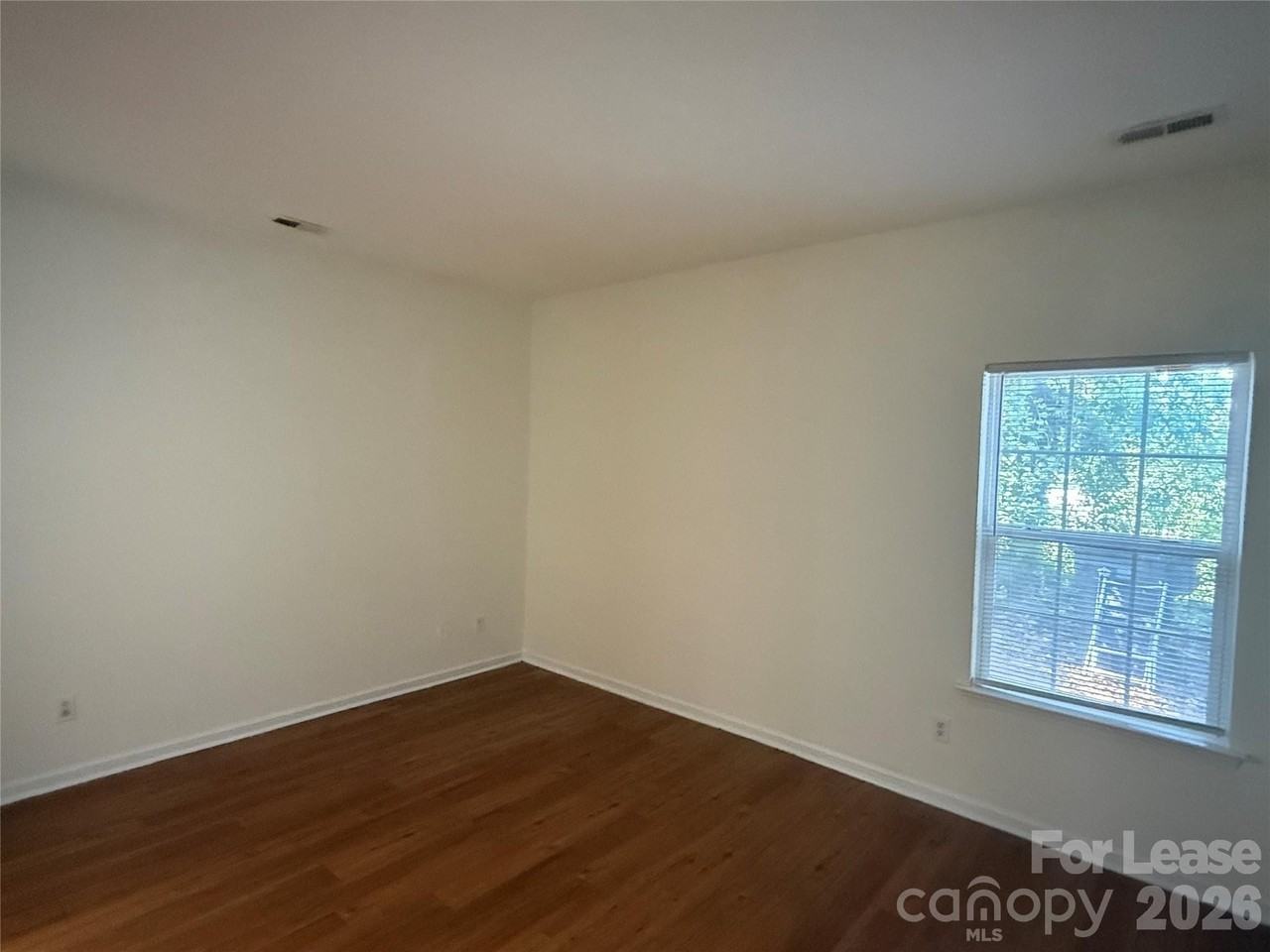 7033 Somerset Springs Dr - Photo 7 of 10