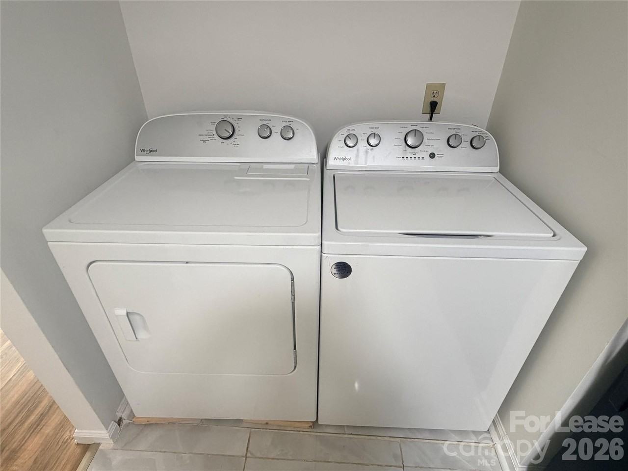 5917 Crape Myrtle Ln - Photo 6 of 15