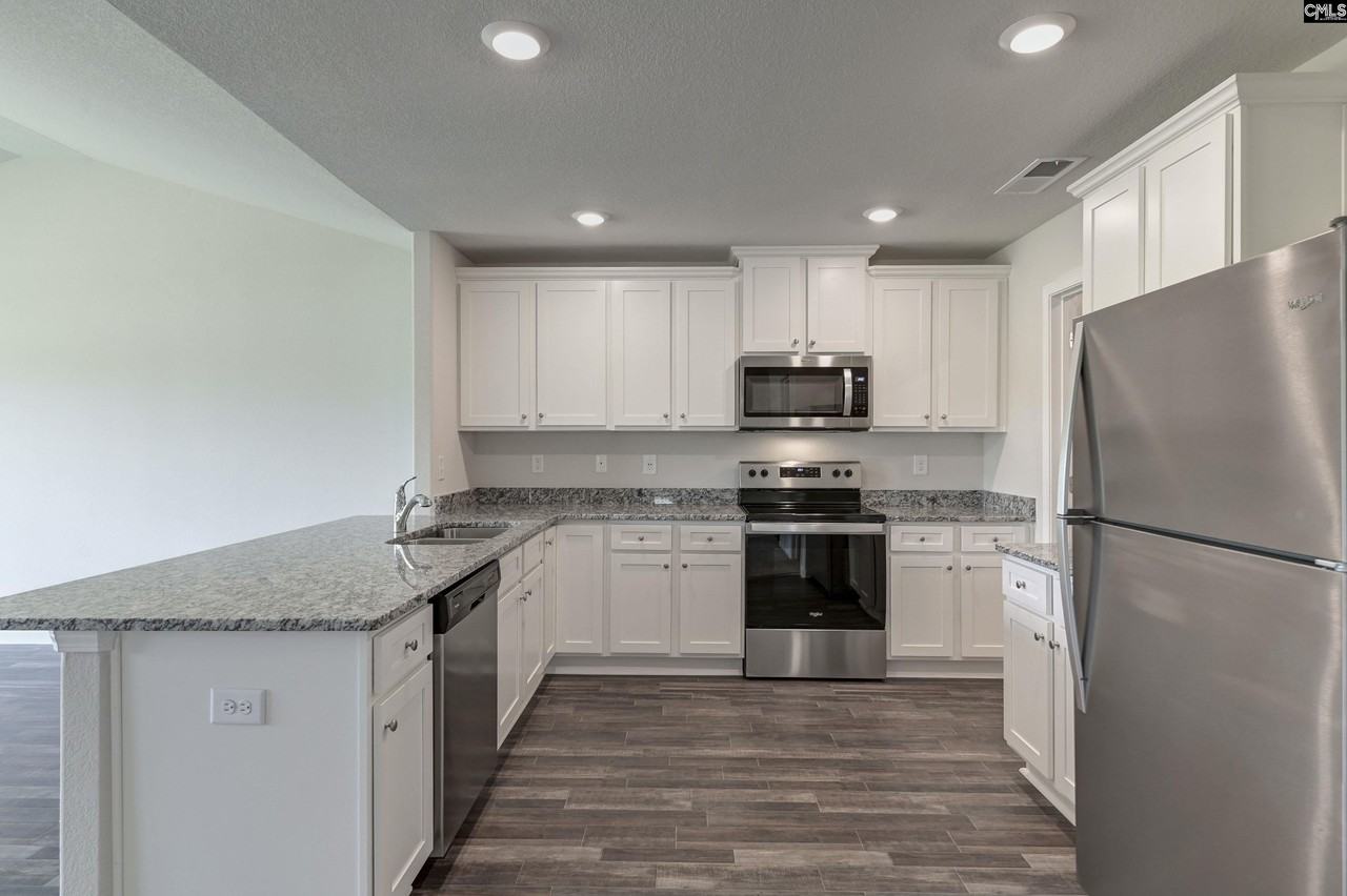 807 Red Berry Ln - Photo 3 of 27