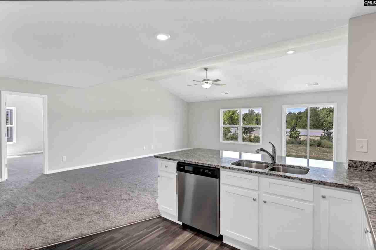 807 Red Berry Ln - Photo 4 of 27