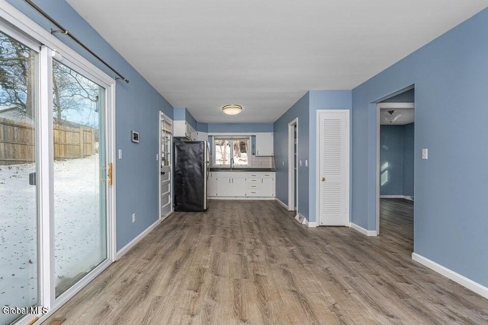 7 Elgin St #B - Photo 3 of 33
