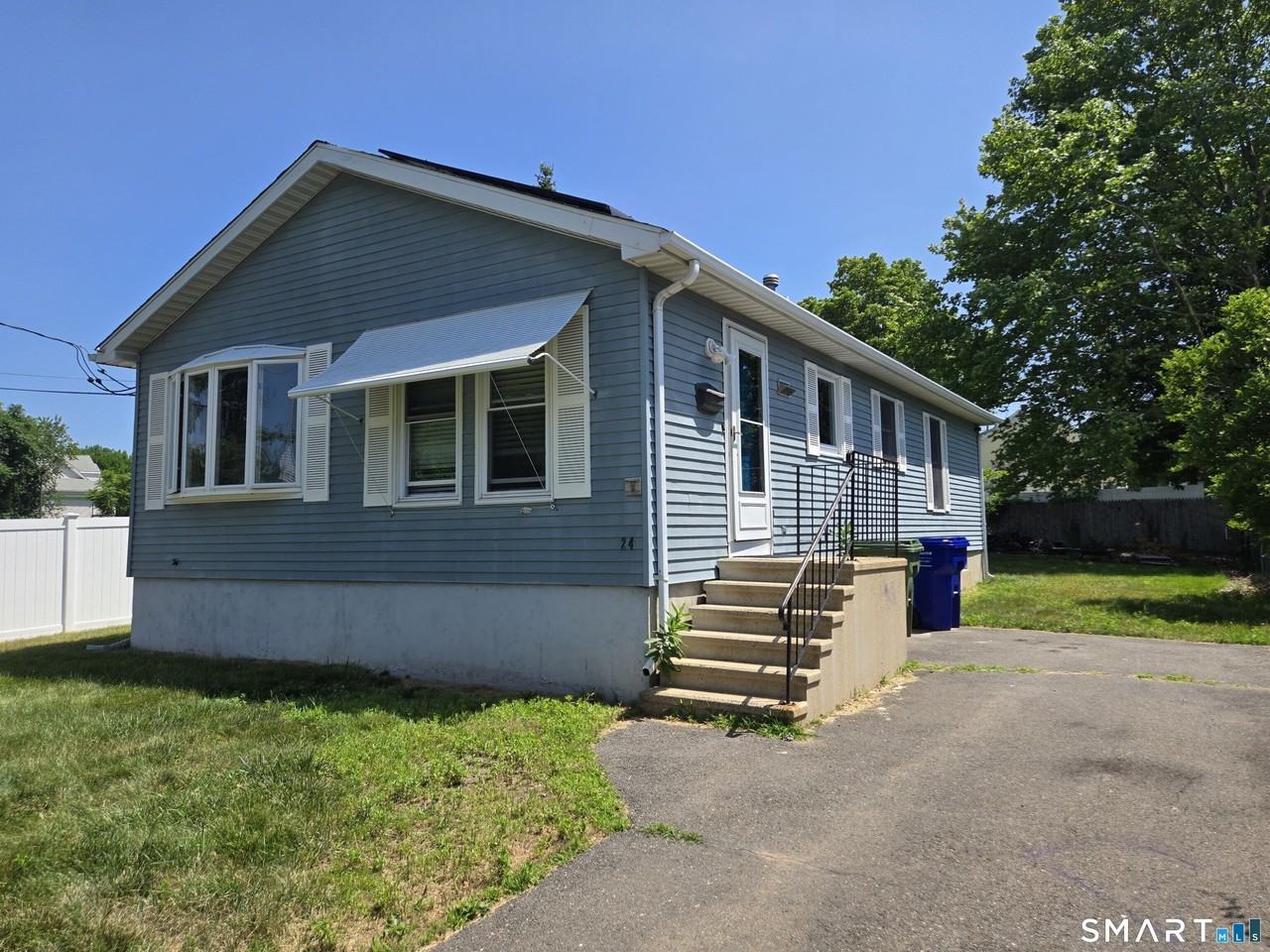 24 Pearl St - Photo 2 of 33
