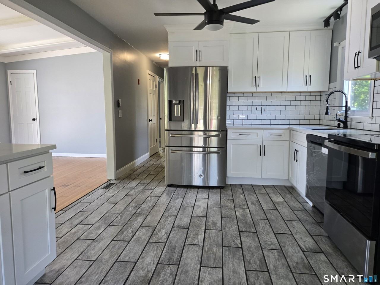 24 Pearl St - Photo 5 of 33