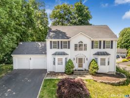 featured image of 85 Old Colony Rd #85