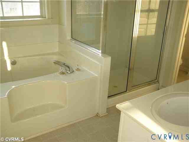 10520 Runnymeade Dr - Photo 5 of 5