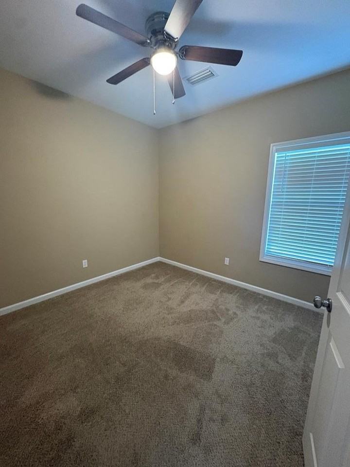 2284 Jordon Ave - Photo 6 of 13