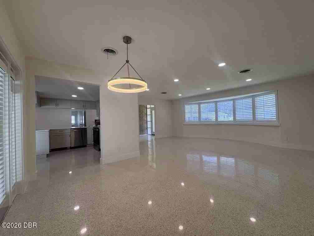 113 Royal Dunes Blvd - Photo 7 of 28