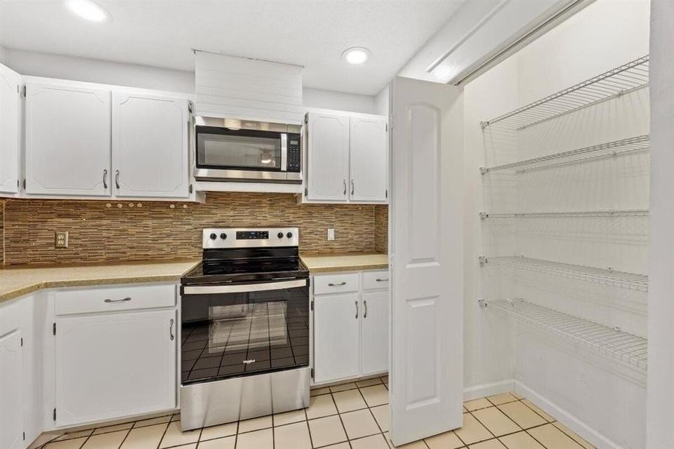 750 W Orange Ave - Photo 7 of 24