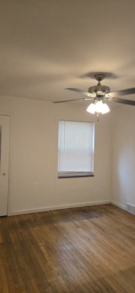 19300 Lesure St #1 - Photo 4 of 11