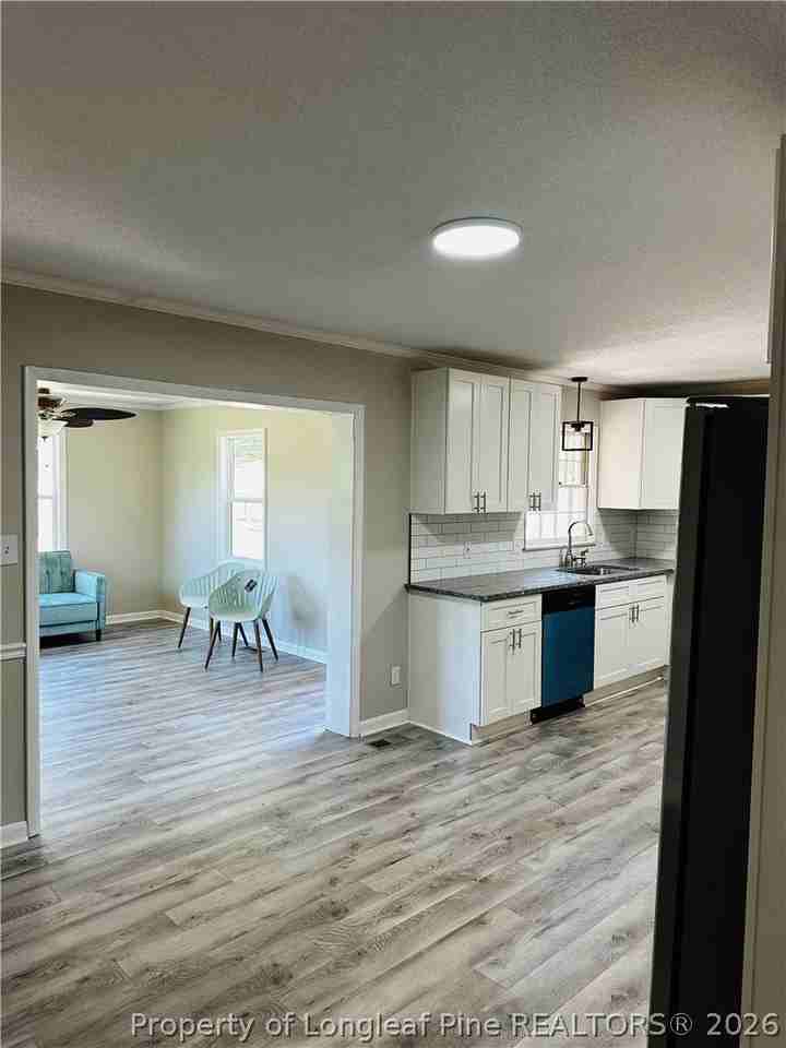 2914 Player Ave - Photo 5 of 36