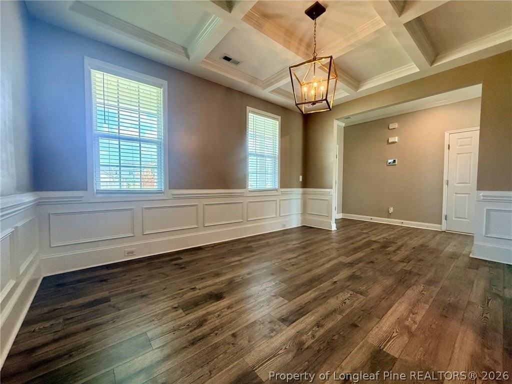1752 Stackhouse Dr - Photo 4 of 20