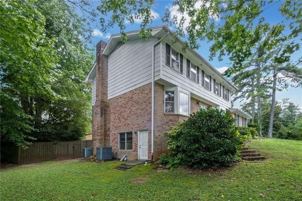 5291 Manhasset Cv - Photo 5 of 50