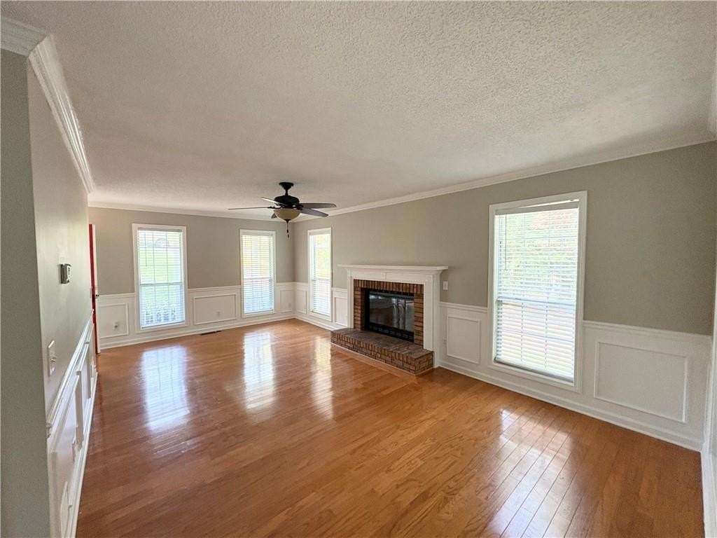 1511 Harbor Watch Ct - Photo 3 of 16
