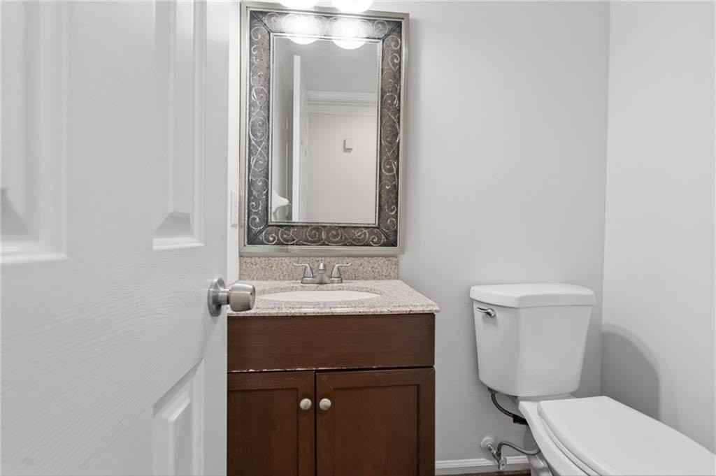 620 Brook Landing Ct - Photo 4 of 50