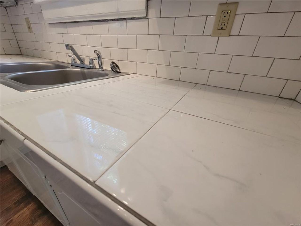 1314 S Hull St - Photo 6 of 12