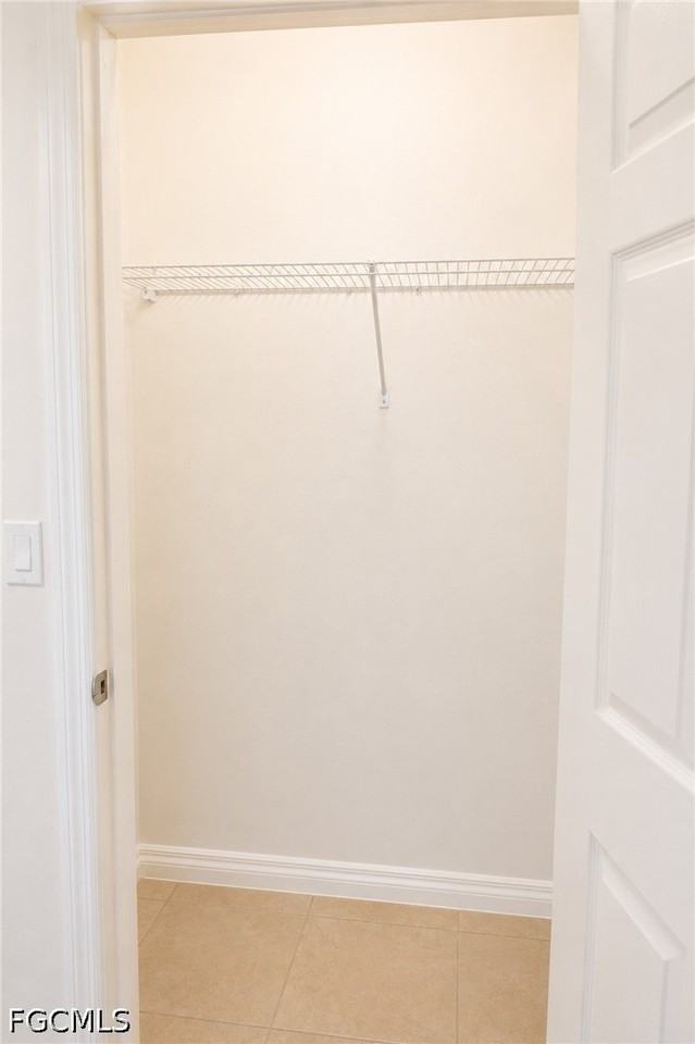 337 Sw 30th Ave - Photo 5 of 25