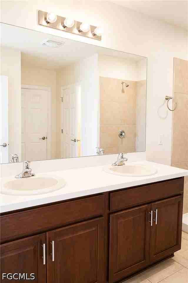 337 Sw 30th Ave - Photo 7 of 25
