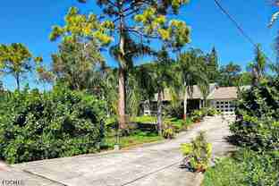 18401 Huckleberry Rd - Photo 1 of 1