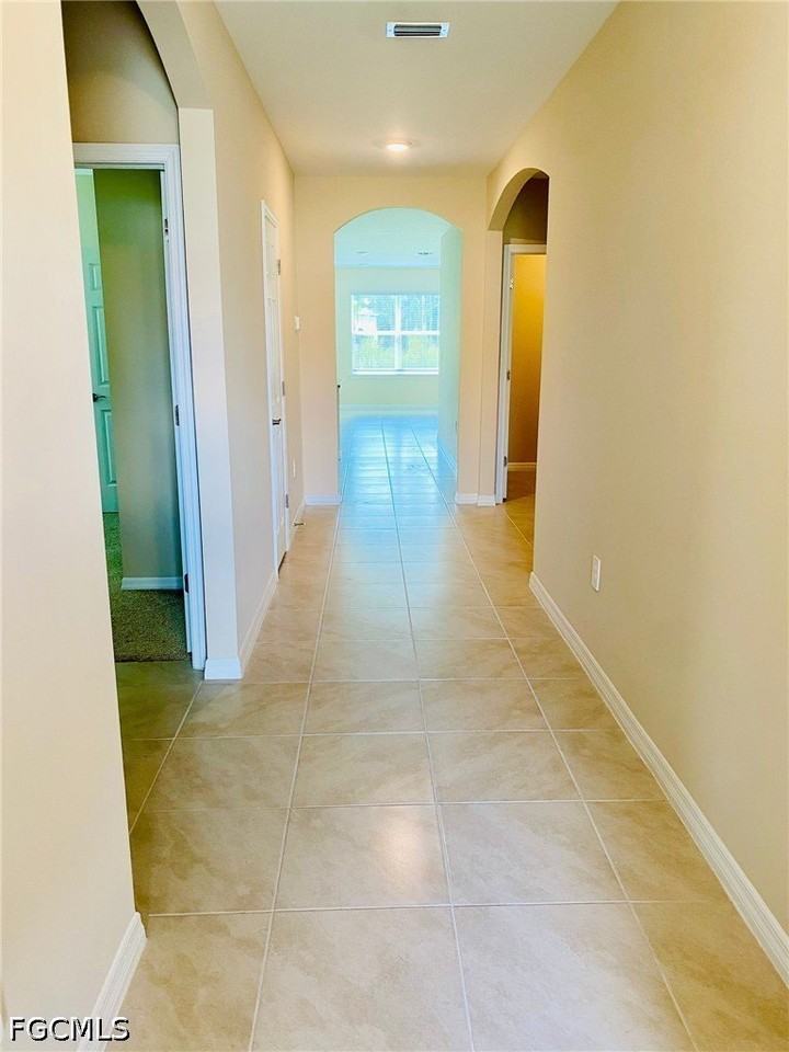 3076 Royal Gardens Ave - Photo 2 of 6
