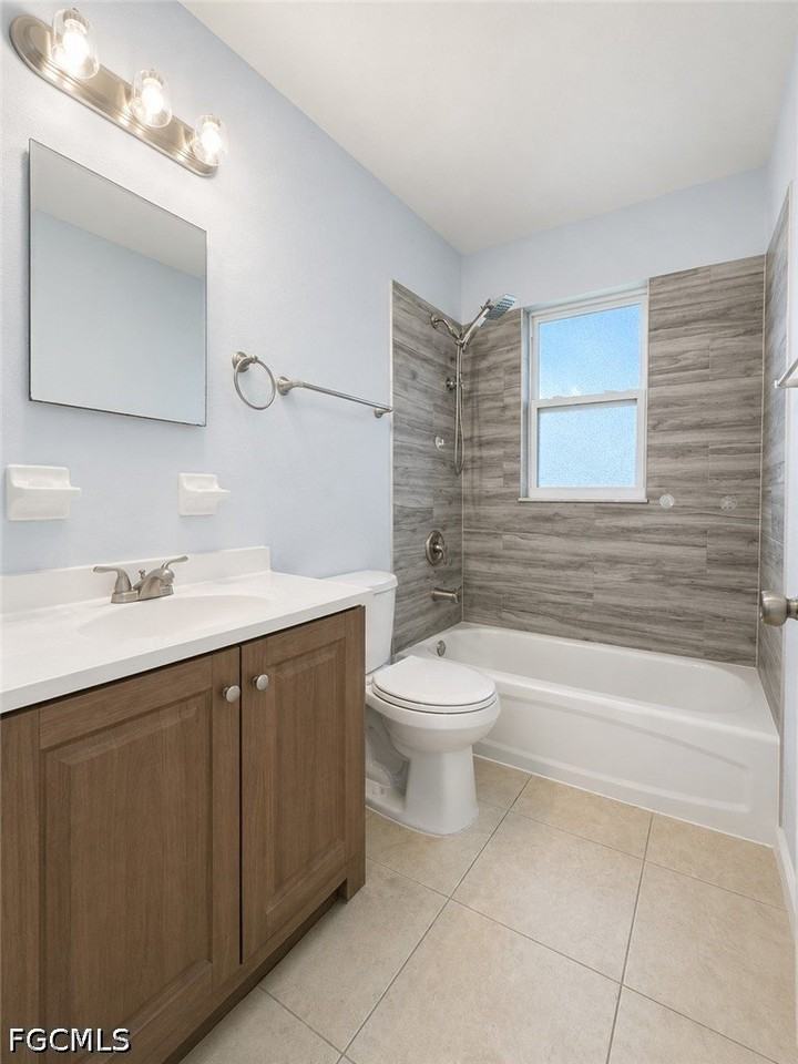 5440 11th Ave #5440 - Photo 6 of 9