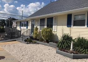 featured image of 1 E 29th St