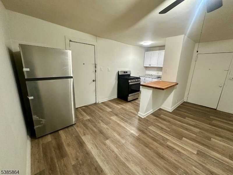 390 390 Apt2 Orange Rd #2 - Photo 4 of 16