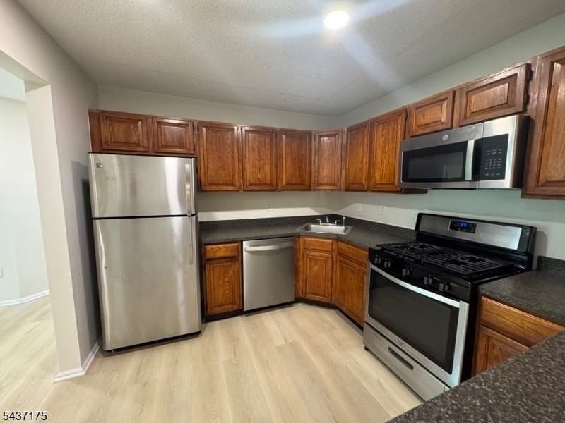 7 Sheffield Ct #7 - Photo 2 of 20