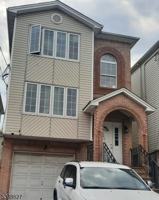 featured image of 446 Marshall St #2