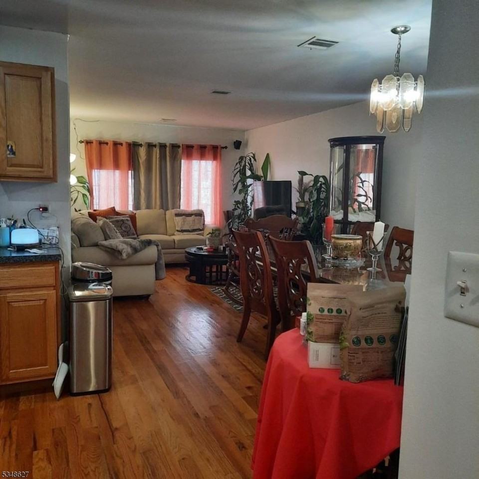 446 Marshall St #2 - Photo 3 of 14