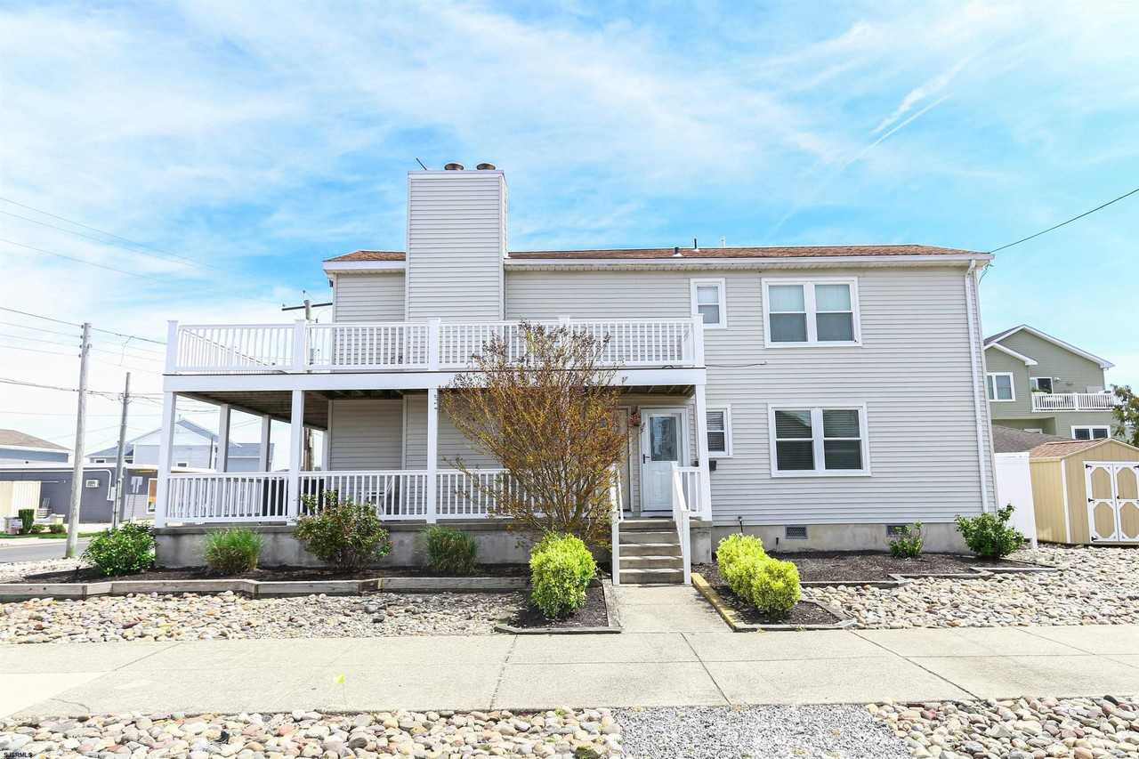 618 Bayshore Ave - Photo 6 of 50