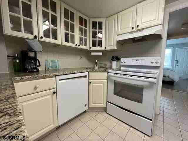 9510 Amherst Ave #108 - Photo 4 of 10