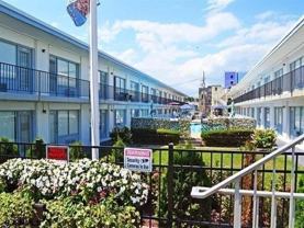 3501 3501 Boardwalk #B206 - Photo 1 of 1