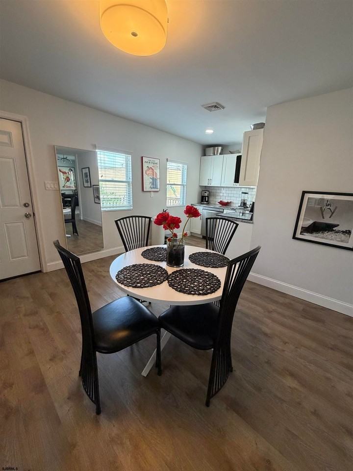 9313 (address hidden) - Photo 6 of 17