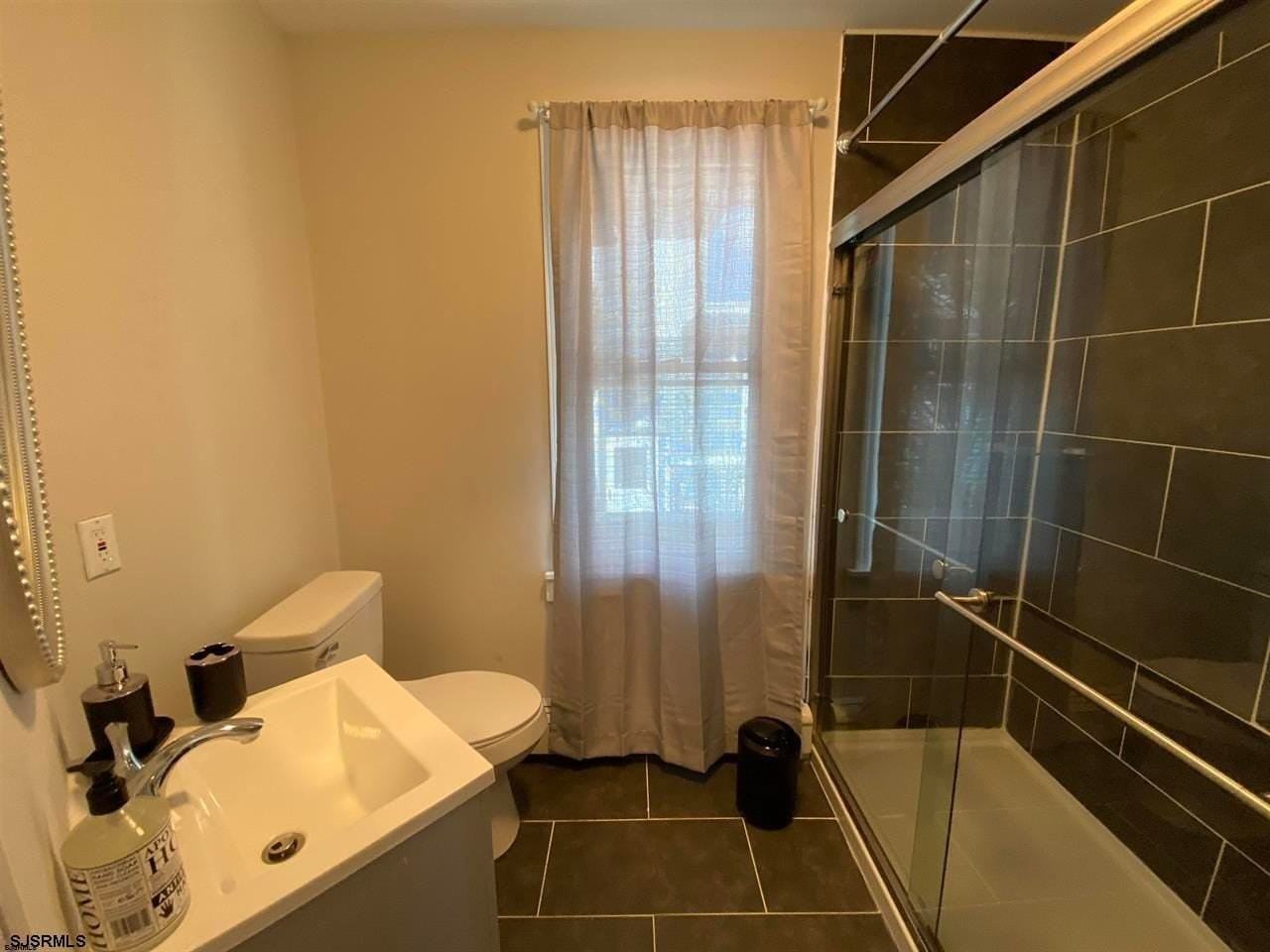 29 (address hidden) - Photo 4 of 18
