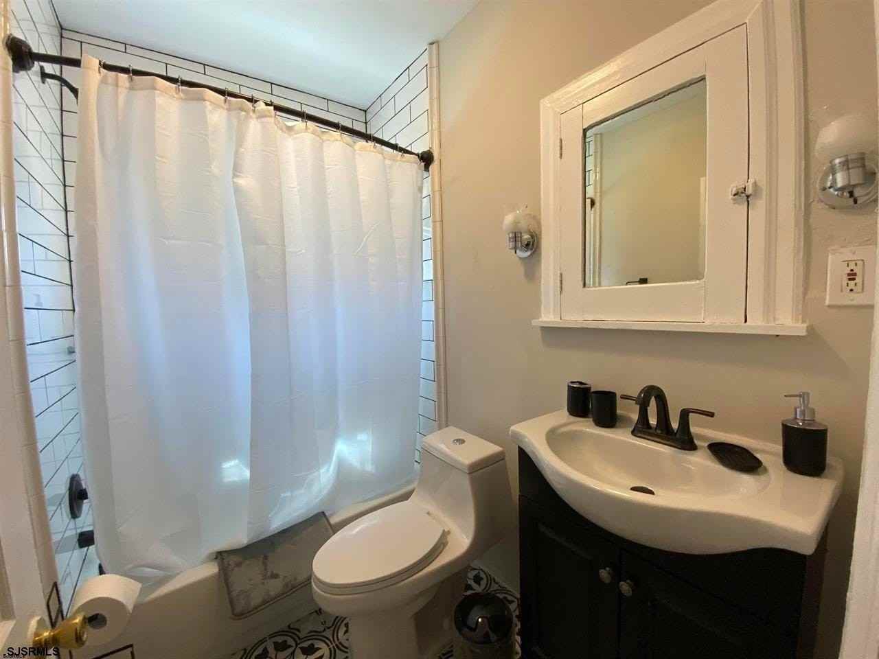 29 (address hidden) - Photo 7 of 18