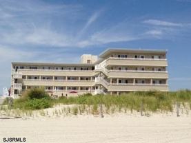5300 Boardwalk #220 - Photo 1 of 1