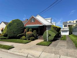 featured image of 33 (address hidden)