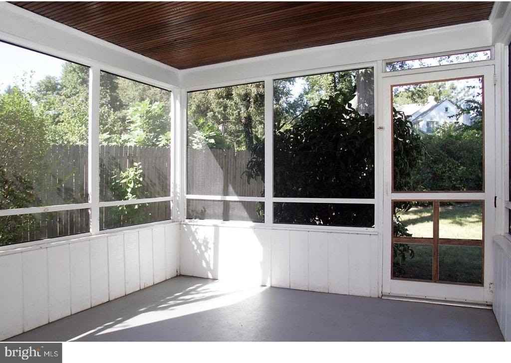 17 (address hidden) - Photo 6 of 22