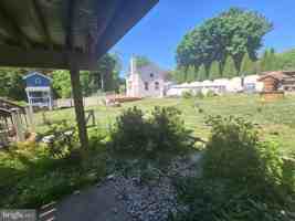 featured image of 1211 Nottingham Rd