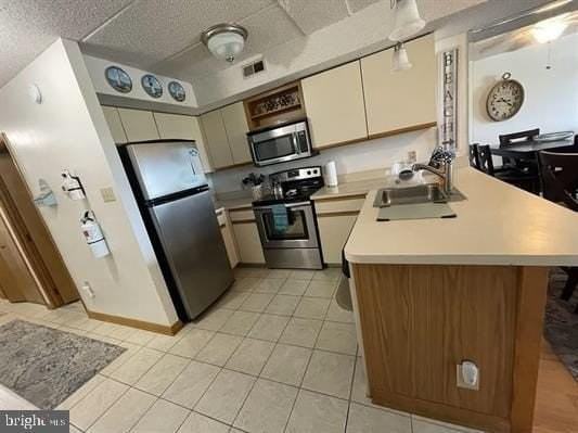 3901 Ocean Ave #2 - Photo 5 of 22