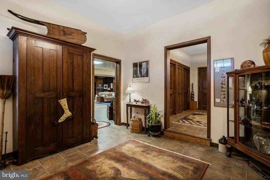 (address hidden) - Photo 4 of 32