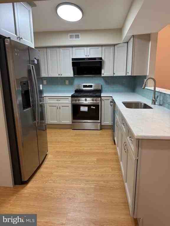 2 (address hidden) - Photo 5 of 21