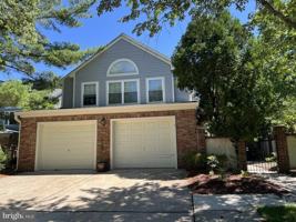 featured image of 1 Cromwell Ct