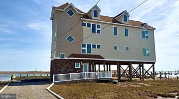 featured image of 448 Dock Rd