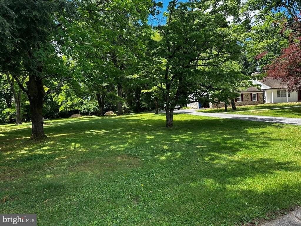 4 (address hidden) - Photo 2 of 50