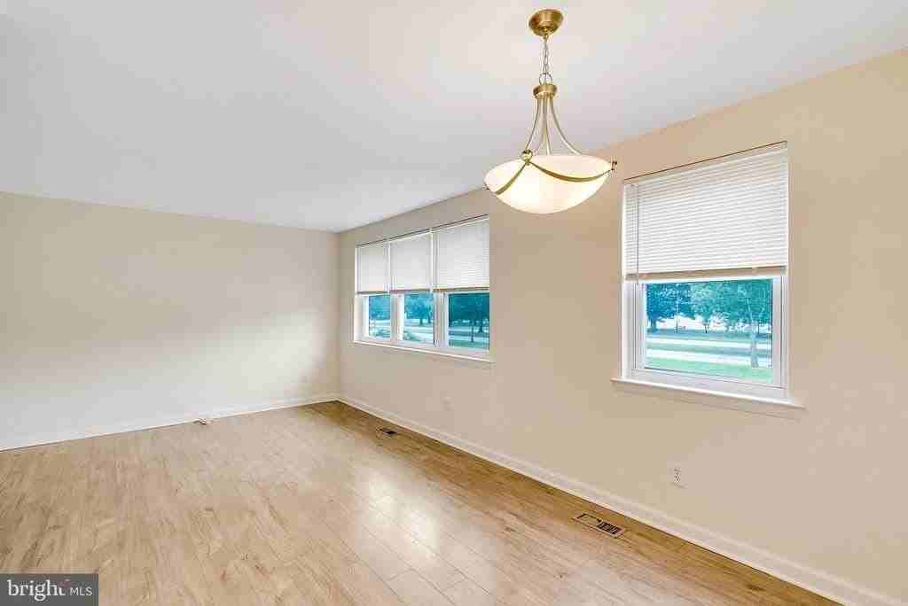 9754 (address hidden) #1 - Photo 7 of 30