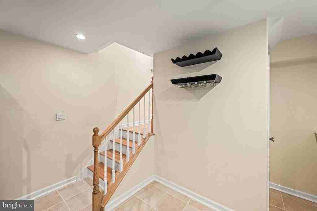1027 N 4th St #P - Photo 6 of 15