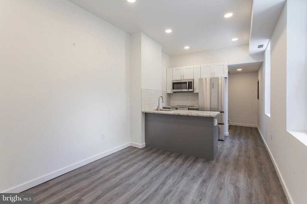 2131 N 8th St #2 - Photo 2 of 19
