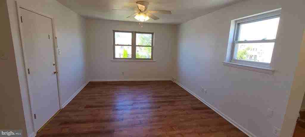 9403 (address hidden) - Photo 6 of 25