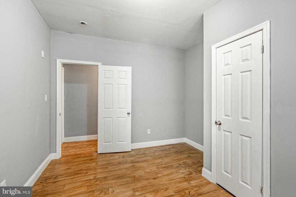 5323 (address hidden) #1stFL - Photo 6 of 16